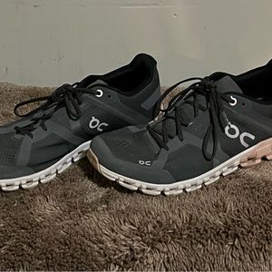 On Cloudflow Mesh Rock Rose Running shoes